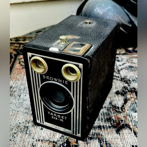 Cameras, Photo & Video | 194s Kodak Brownie Target Six16 Camera